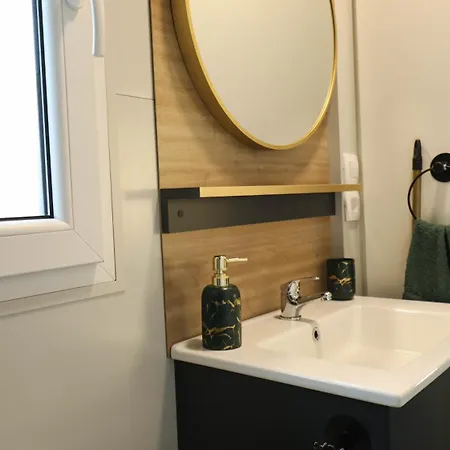 Innova Travelvir - Mobhome Gita Ferienhaus *