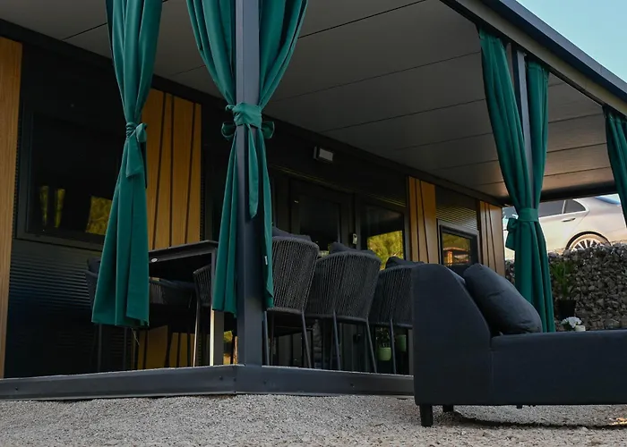 Innova Travelvir - Mobhome Gita Dom wakacyjny *