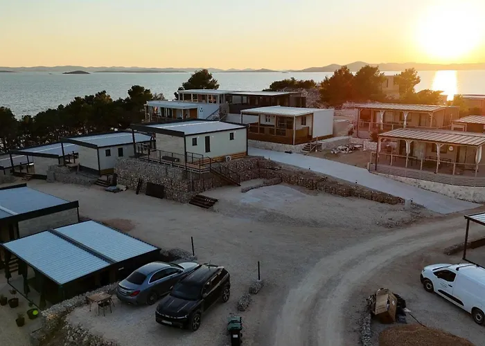 Dom wakacyjny Innova Travelvir - Mobhome Gita